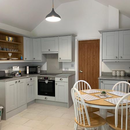 Apartament Little Skirrid Cwtch Abergavenny Zewnętrze zdjęcie